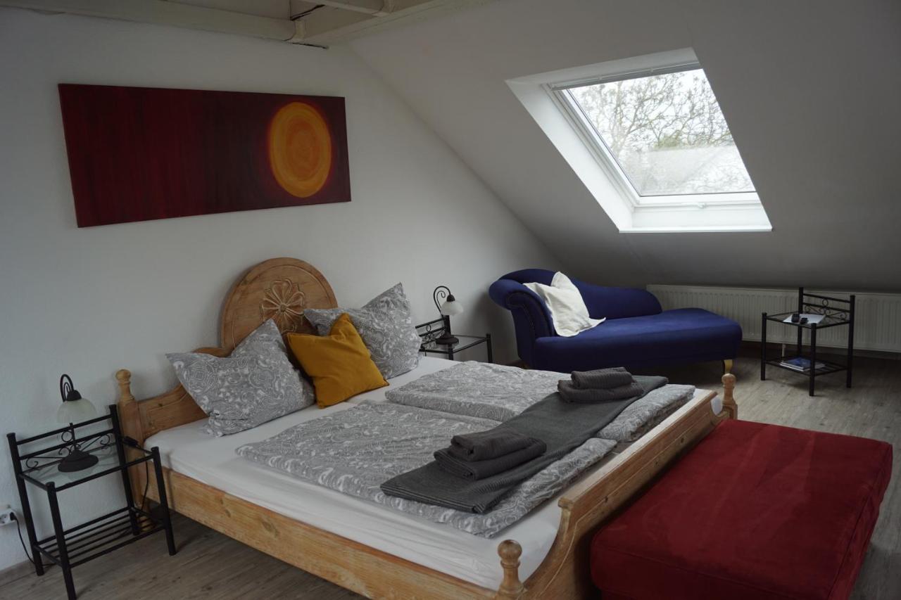 Ferienwohnung Kunst und Bergbauflair an der Ruhr - inklusive Netflix&Prime Bochum Exterior foto