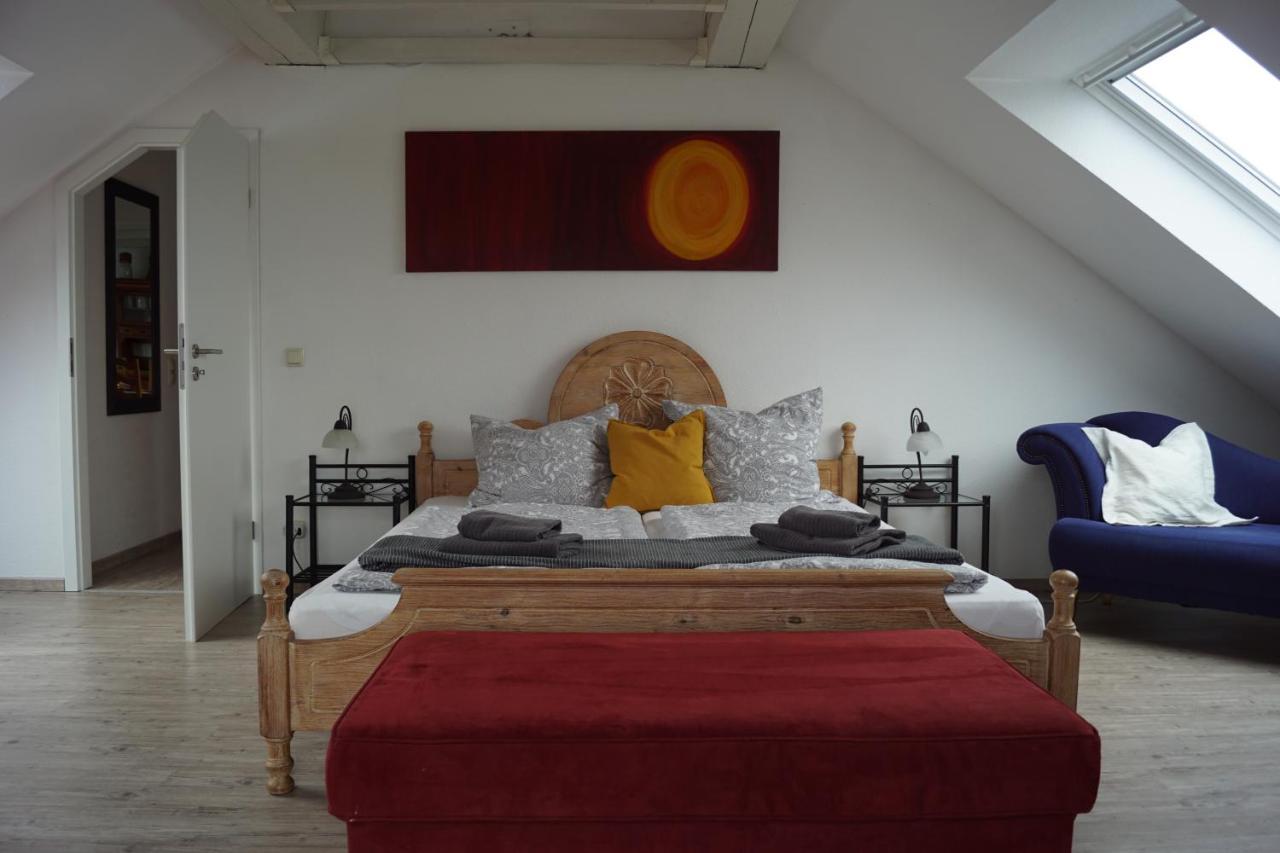 Ferienwohnung Kunst und Bergbauflair an der Ruhr - inklusive Netflix&Prime Bochum Exterior foto